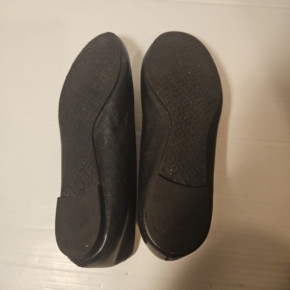Tory Burch REVA Black Leather flats Size 6 M - Picture 8 of 8
